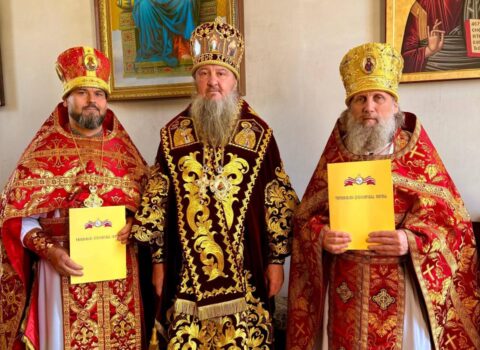 Архиепископ Тираспольский и Дубоссарский Савва совершил Божественную литургию в Успенском храме в Каменке