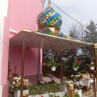 Панихида на могиле протоиерея Валерия в день его рождения